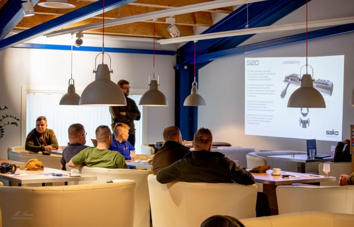 Meeting services